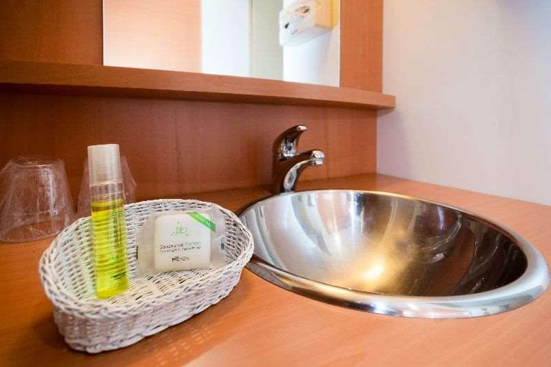 Brit Hotel Le Kerann Nantes St Herblain - Zac De La Lorie Saint-Herblain Quarto foto