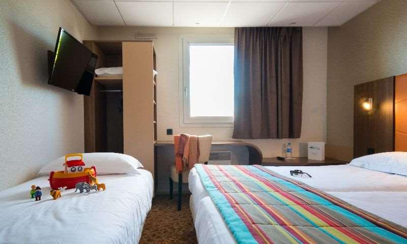 Brit Hotel Le Kerann Nantes St Herblain - Zac De La Lorie Saint-Herblain Quarto foto